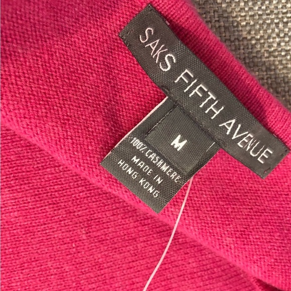 Saks Fifth Avenue Pink Sweater 100% Cashmere Size M - Picture 2 of 5